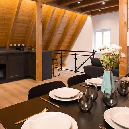 Apartment Stadtmauer Apartments: Luxurious Family-friendly By The Noerdlingen